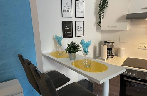 Neustadt-Sued Apartment | Modern & quiet apartments with flair. Direct proximity to the old town & DOM!