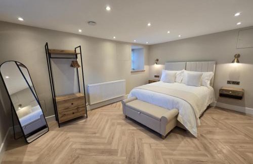 Ciliau-Aeron Apartment | Modern Retreat near Aberaeron - Luxe 1 bed Escape