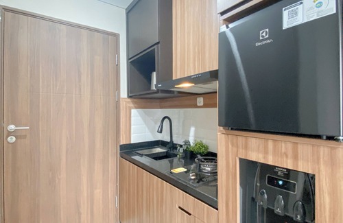 Kedungmanggu Apartment | Modern Scandinavian Studio At Lrt City Sentul - Royal Sentul Park Apartment