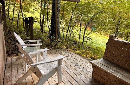 Pedlars Edge House | Modern Ski-In/Ski-Out Retreat – 3BR/2BA, Step-Free Entry