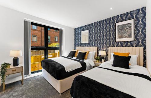 Headingley Apartment | Modern Spacious Leeds Apartment - Parking