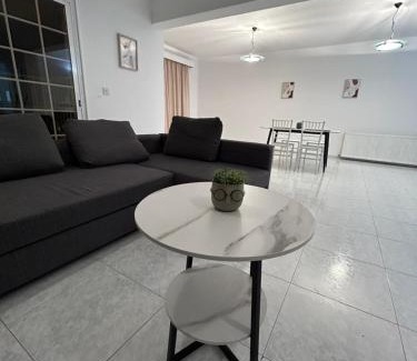 Paphos Apartment | Modern Spacious Penthouse in Paphos