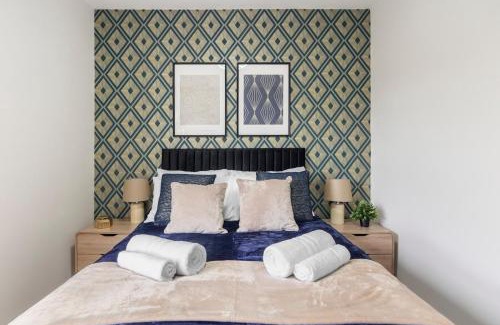 Bruce Grove Apartment | Modern Stay Next Hotspur Stadium & transport slp7