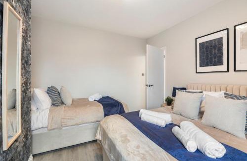Bruce Grove Apartment | Modern Stay Next Hotspur Stadium & transport slp7