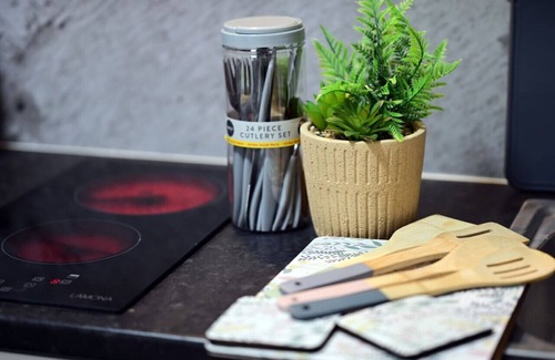 Luton House | Modern Studio Apartment - Near Luton Station