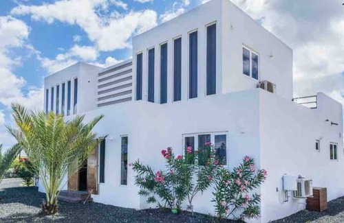 Santa Rosa Apartment | Modern studio near beautiful beaches