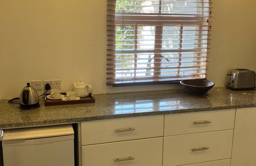 Harare Apartment | Modern studio set in an expansive garden - 2253