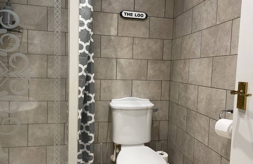 Sunderland Apartment | Modern & Stylish Flat - Sunderland City Centre / Royal Hospital - Sleeps up to 3