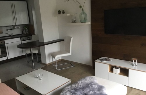 Altrich Apartment | Modern, sunny vacation apartment - quiet location, with large terrace