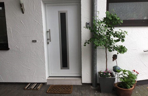 Altrich Apartment | Modern, sunny vacation apartment - quiet location, with large terrace