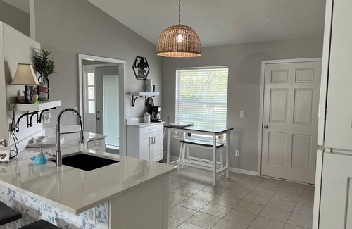Southside House | Modern, updated 3-bedroom Mandarin home in Jacksonville, FL.
