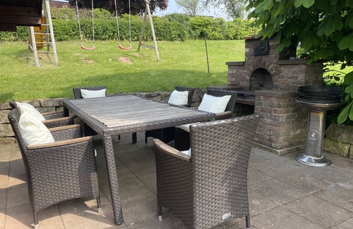 Halenfeld Condo | Modern vacation apartment with 3 bedrooms - perfect for up to 8 people!