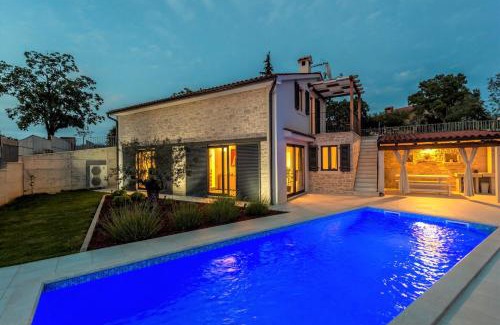 Jakovici Villa | Modern Villa Sol Anima with Private Pool