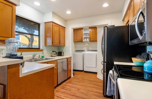 Canyon Lake House | Modern w/Lake View + Large Deck + Enclosed Yard + Fire Pit + Game Room!