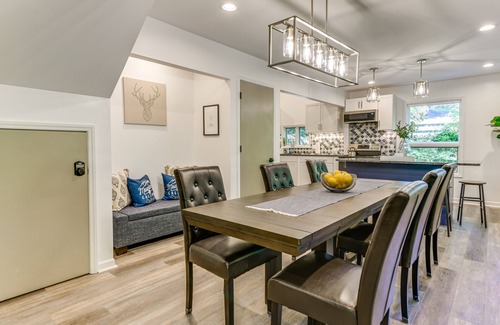 Hemphill Heights Cabin | Modern Waynesville Cabin ~ 9 Mi to Lake Junaluska!