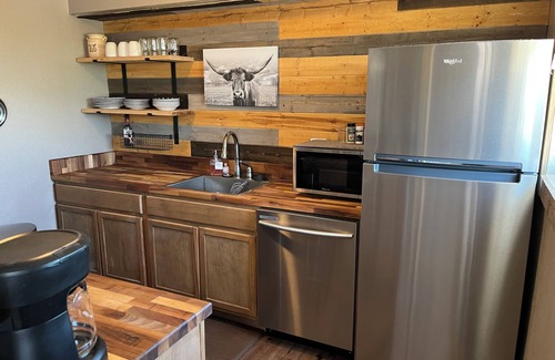 Kingman House | Modern Western Unit #8