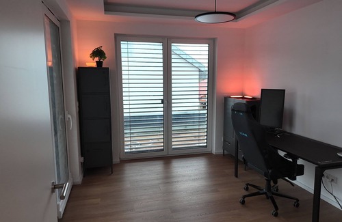 Contwig Apartment | Modern work and relaxation paradise