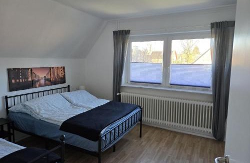 Niendorf Apartment | Moderne Traum-Ferienwohnung Flughafen und Zentrumsnah