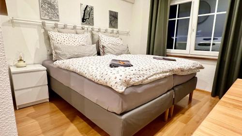 Kittersburg Apartment | Modernes Doppelzimmer mit Bad & AC in Kehl Goldscheuer - 1A Guesthouse