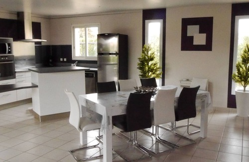 Modene Villa | MODERNITY, COMFORT, SWIMMING POOL, VIEW AT THE FOOT OF MONT VENTOUX