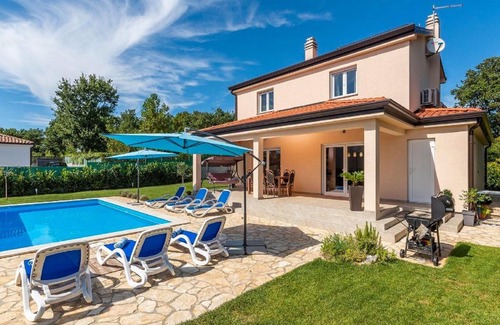 Matohanci Villa | Modernly equipped holiday house near Rovinj with a private pool