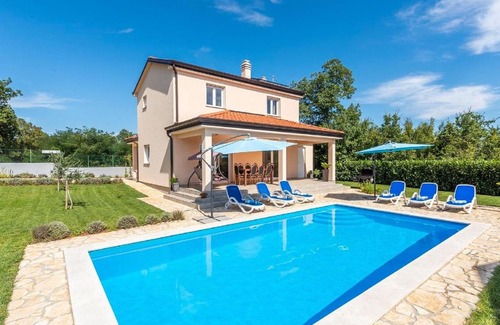 Matohanci Villa | Modernly equipped holiday house near Rovinj with a private pool