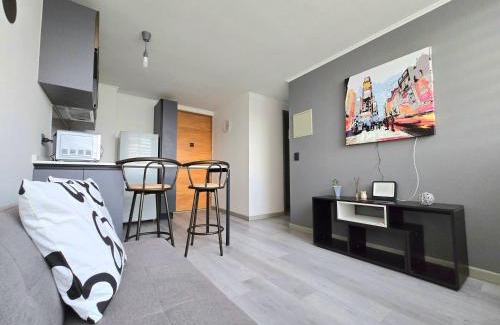San Miguel Apartment | Moderno departamento full equipado en San Miguel, Santiago, a pasos del metro Departamental