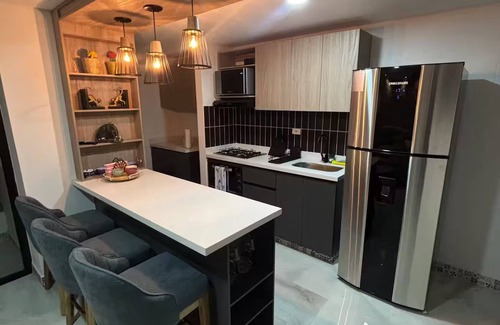 Sabaneta Apartment | Moderno y acogedor: Cerca del metro y el parque