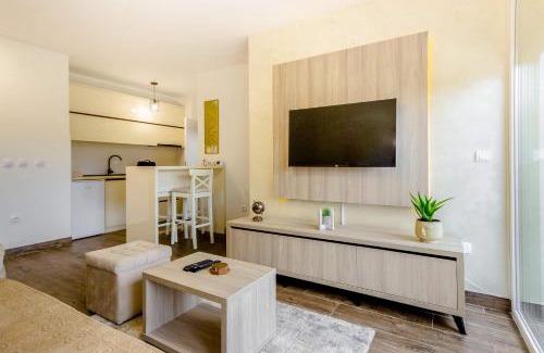 Divcibare Apartment | Modessa