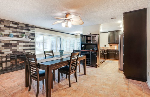 Modesto House | Modesto Vacation Home: 6 Mi to Downtown!