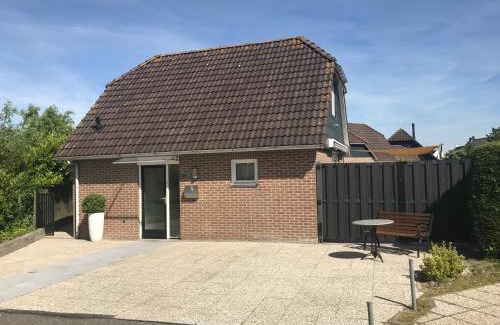 Wolphaartsdijk House | Moerellahof, Gezin & Familie vakantiehuis aan het Veersemeer ALLEEN GEZINNEN