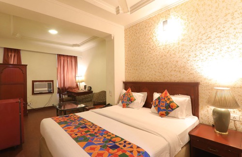 Charbagh Hotel | Mohan Hotel