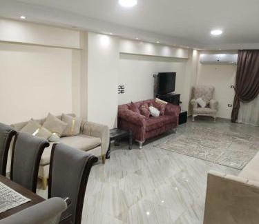 Cairo Apartment | Mohanseen