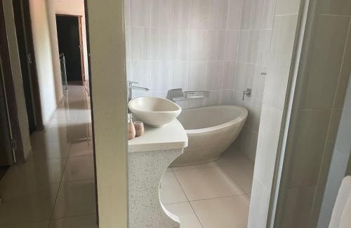 Hazyview Villa | MOK villa holiday home