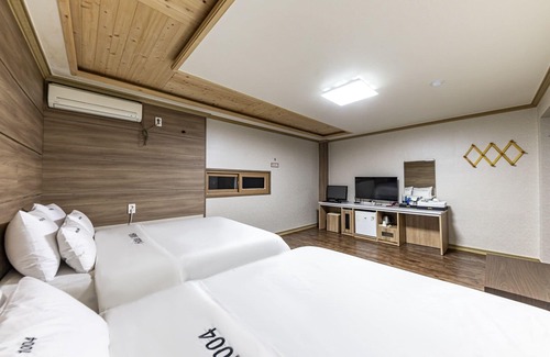 Mokpo Hotel | Mokpo 1004