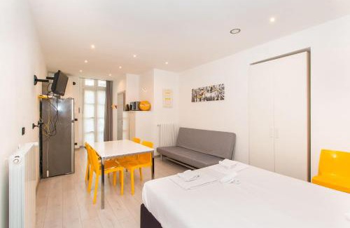Vanchiglia Apartment | Mole Antonelliana & Royal Gardens Cozy Studio