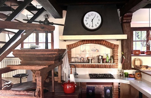 Entrambasaguas House | Molino - Fuente del Francés Live on the river and the waterfall! Ideal for families