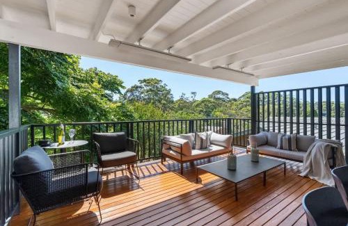 Mollymook Beach House | Mollymook Golden Sands - timeless 5 BR beach house
