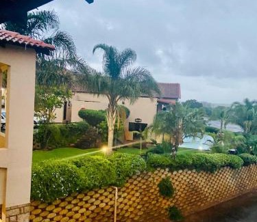 Port Edward Apartment | Mom & Ibe Guest Inn