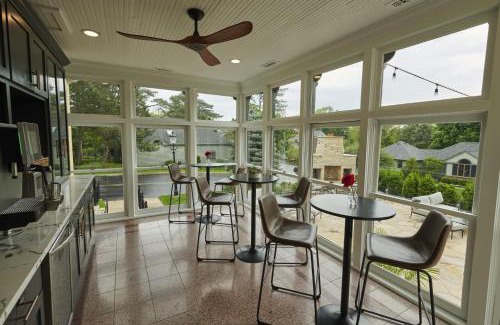 Oconomowoc Hotel | Mon Bijou