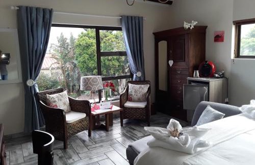 Kleinmond Bed & Breakfast | Monas Risibiki Westside