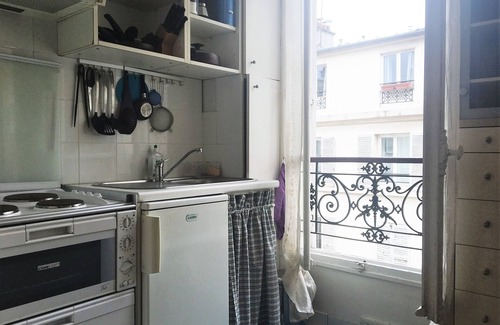 17th Arrondissement Apartment | Monceau (Claude Pouillet) ID 302