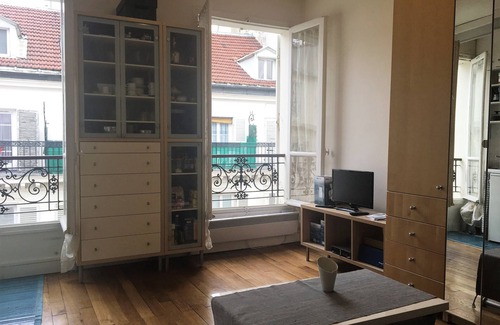 17th Arrondissement Apartment | Monceau (Claude Pouillet) ID 302