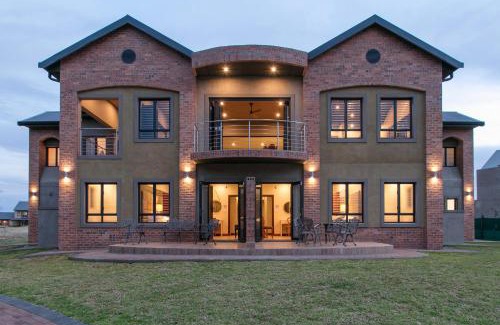 Parys House | Monet House