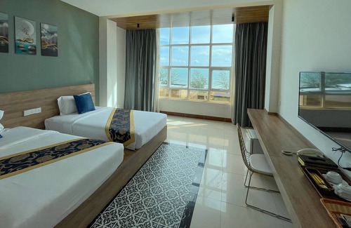 Mittakpheap Hotel | Mongkul Beach Hotel