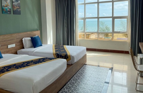 Mittakpheap Hotel | Mongkul Beach Hotel