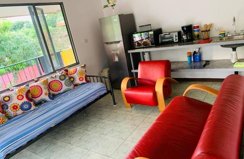 Cahuita Apartment | MONKEY VIEW: Relaxed Quiet Secure Get Away from the Pto Viejo party + Location!