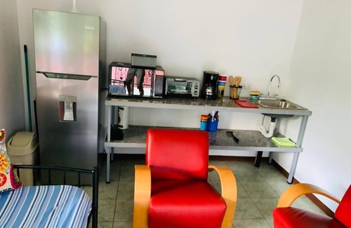 Cahuita Apartment | MONKEY VIEW: Relaxed Quiet Secure Get Away from the Pto Viejo party + Location!