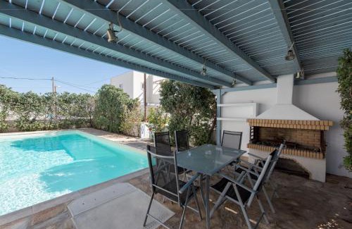 Monolithos Villa | Monolithos Pool Villa by the Beach