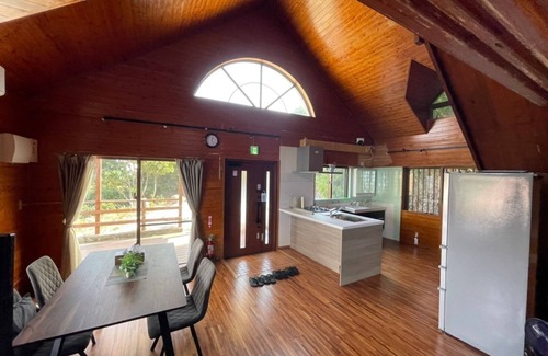 Uruma House | Monopolize the spectacular view from the wooden de /Uruma Okinawa